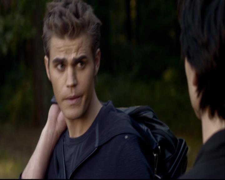VampireDiariesWorld-dot-org_2x08Rose1509.jpg