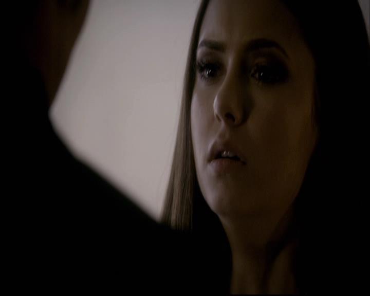 VampireDiariesWorld-dot-org_2x08Rose1516.jpg