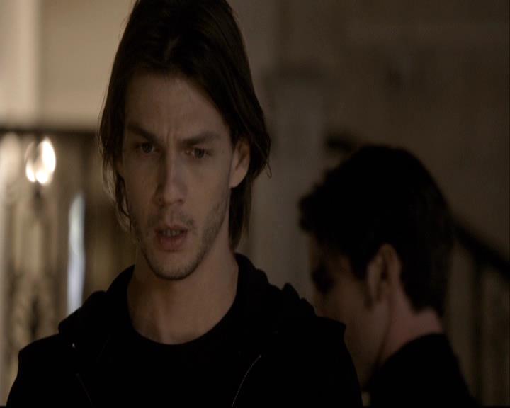 VampireDiariesWorld-dot-org_2x08Rose1536.jpg