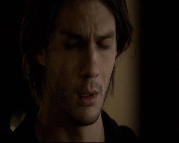 VampireDiariesWorld-dot-org_2x08Rose1553.jpg