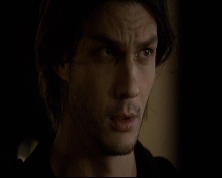 VampireDiariesWorld-dot-org_2x08Rose1556.jpg