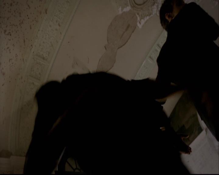 VampireDiariesWorld-dot-org_2x08Rose1561.jpg