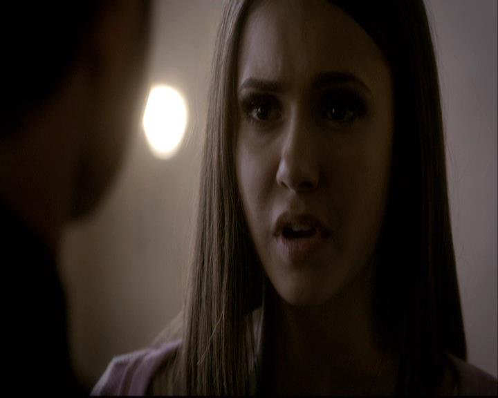 VampireDiariesWorld-dot-org_2x08Rose1583.jpg