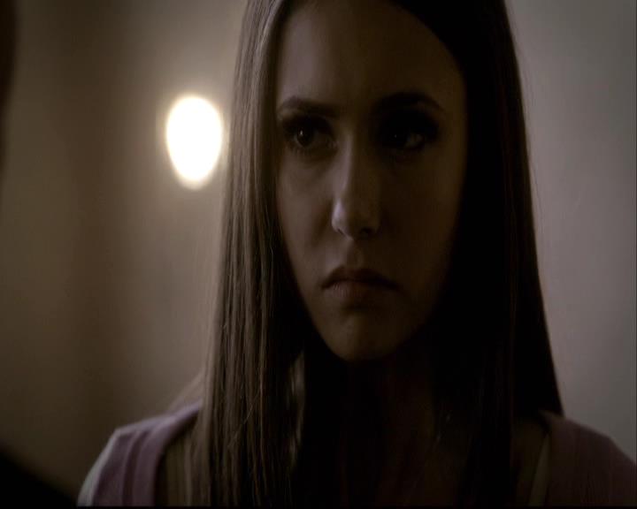 VampireDiariesWorld-dot-org_2x08Rose1595.jpg