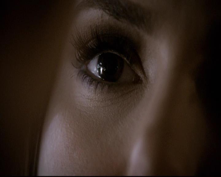 VampireDiariesWorld-dot-org_2x08Rose1614.jpg