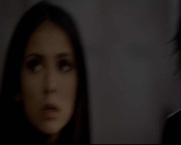 VampireDiariesWorld-dot-org_2x08Rose1649.jpg