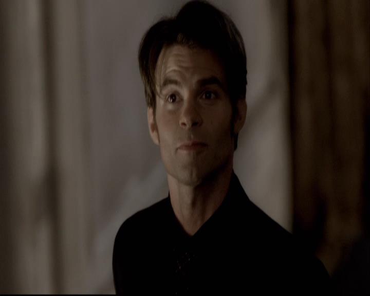 VampireDiariesWorld-dot-org_2x08Rose1710.jpg