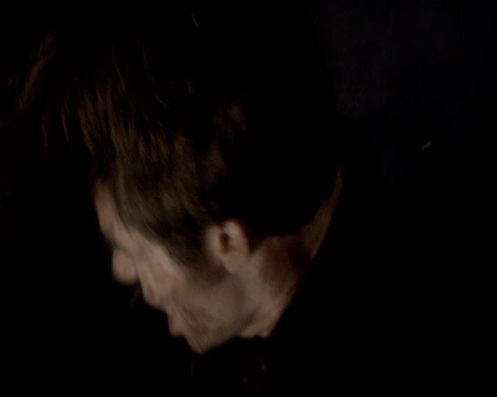 VampireDiariesWorld-dot-org_2x08Rose1715.jpg