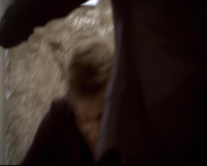 VampireDiariesWorld-dot-org_2x08Rose1737.jpg