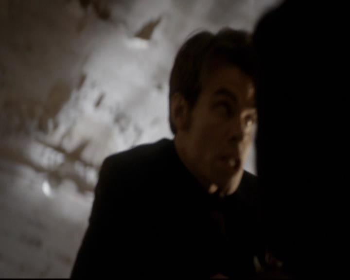VampireDiariesWorld-dot-org_2x08Rose1744.jpg