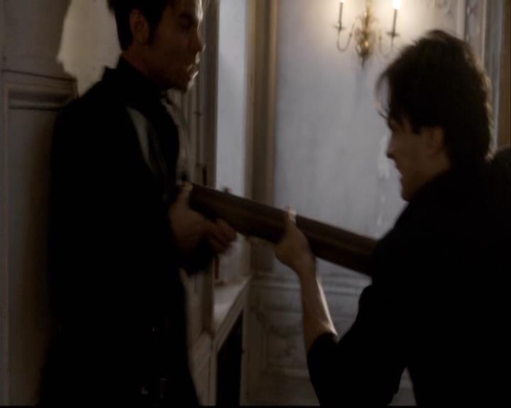 VampireDiariesWorld-dot-org_2x08Rose1747.jpg
