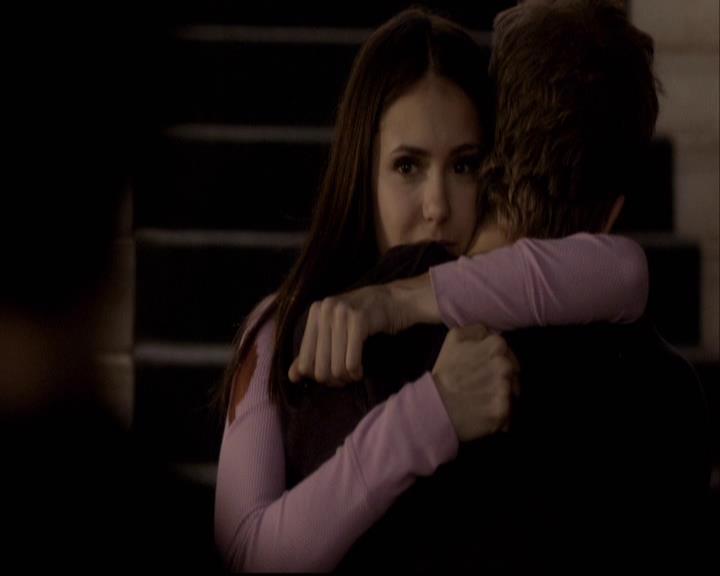 VampireDiariesWorld-dot-org_2x08Rose1772.jpg
