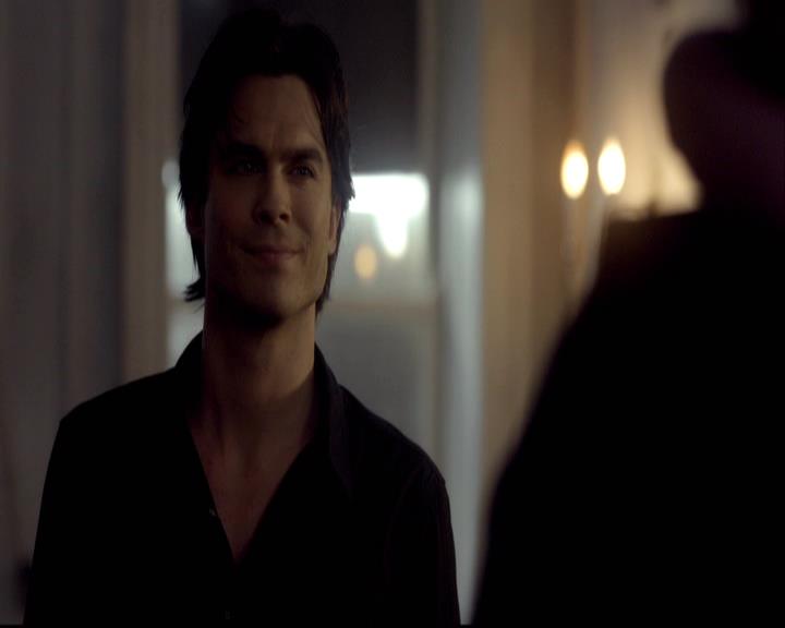 VampireDiariesWorld-dot-org_2x08Rose1777.jpg
