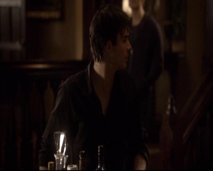 VampireDiariesWorld-dot-org_2x08Rose1854.jpg