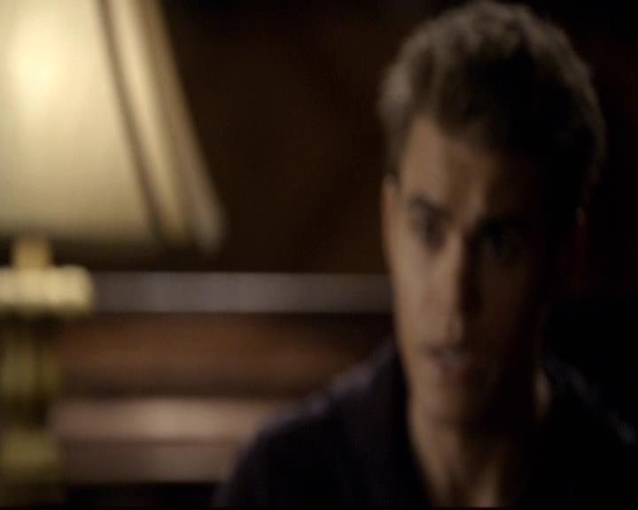VampireDiariesWorld-dot-org_2x08Rose1875.jpg