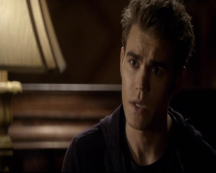 VampireDiariesWorld-dot-org_2x08Rose1876.jpg