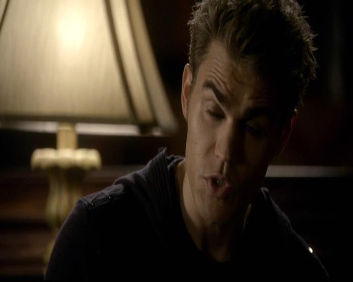 VampireDiariesWorld-dot-org_2x08Rose1886.jpg