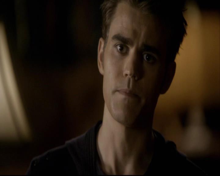 VampireDiariesWorld-dot-org_2x08Rose1907.jpg