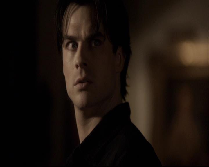 VampireDiariesWorld-dot-org_2x08Rose1915.jpg