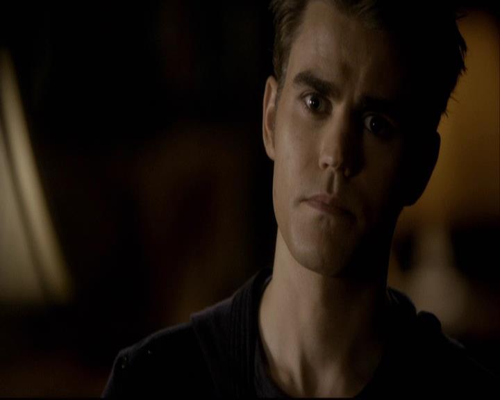 VampireDiariesWorld-dot-org_2x08Rose1918.jpg