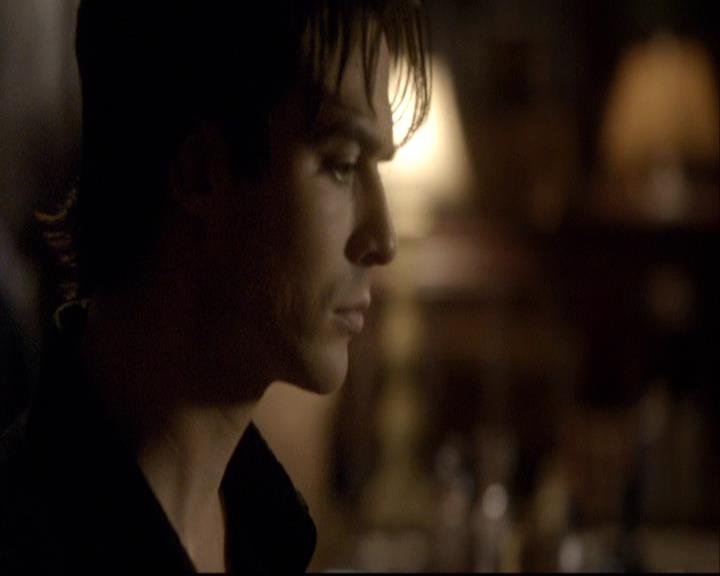 VampireDiariesWorld-dot-org_2x08Rose1923.jpg