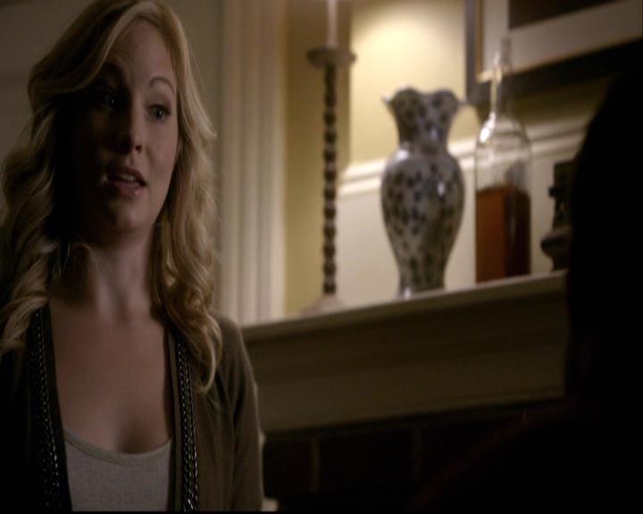 VampireDiariesWorld-dot-org_2x08Rose1942.jpg