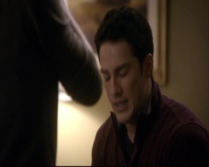 VampireDiariesWorld-dot-org_2x08Rose1954.jpg