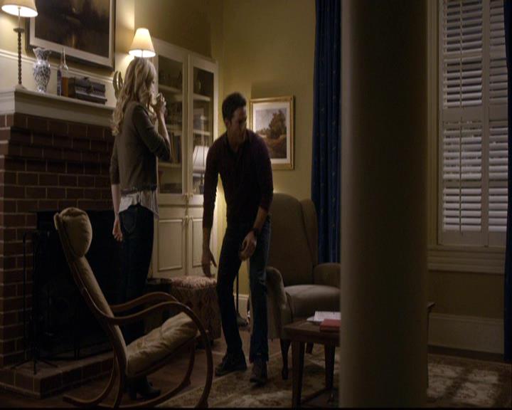 VampireDiariesWorld-dot-org_2x08Rose1962.jpg