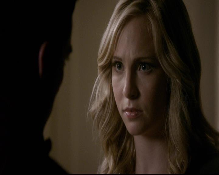 VampireDiariesWorld-dot-org_2x08Rose2026.jpg