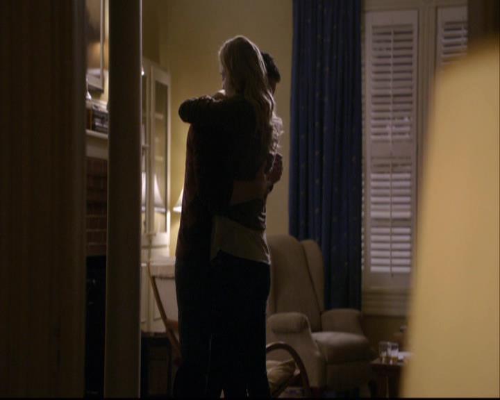 VampireDiariesWorld-dot-org_2x08Rose2045.jpg