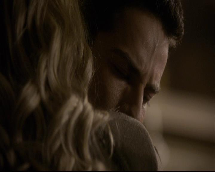 VampireDiariesWorld-dot-org_2x08Rose2049.jpg