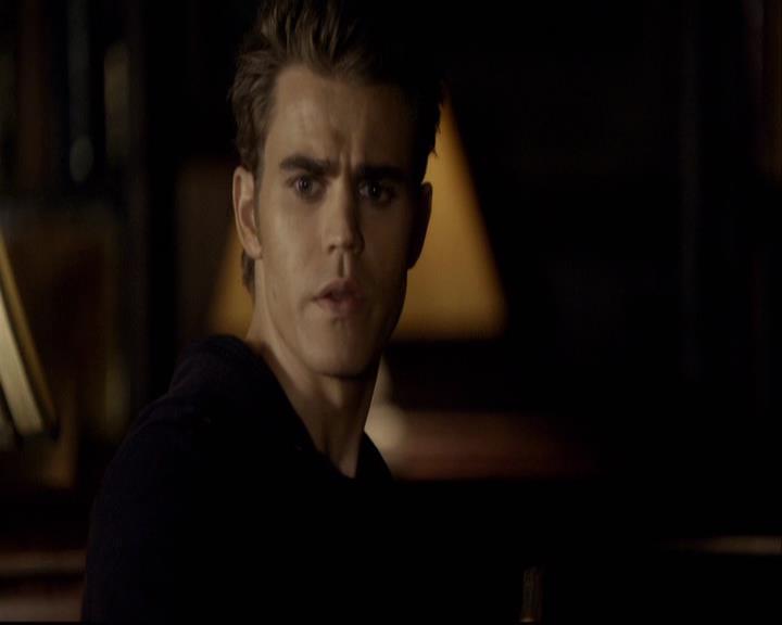 VampireDiariesWorld-dot-org_2x08Rose2072.jpg