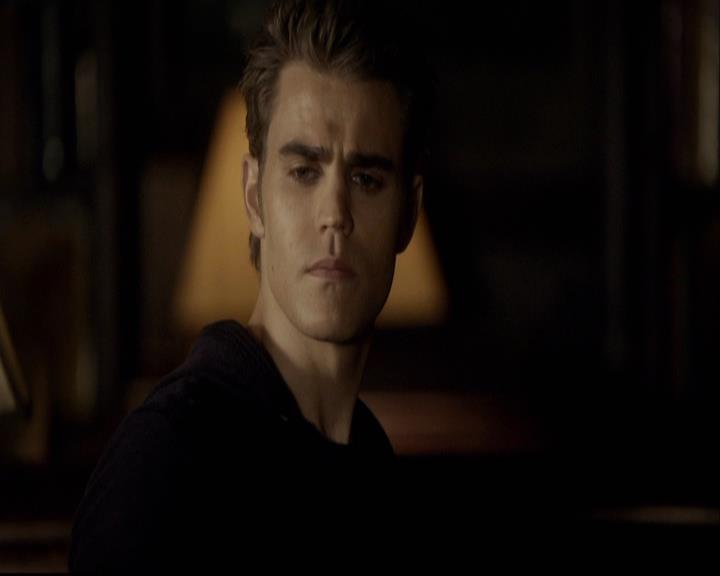 VampireDiariesWorld-dot-org_2x08Rose2087.jpg