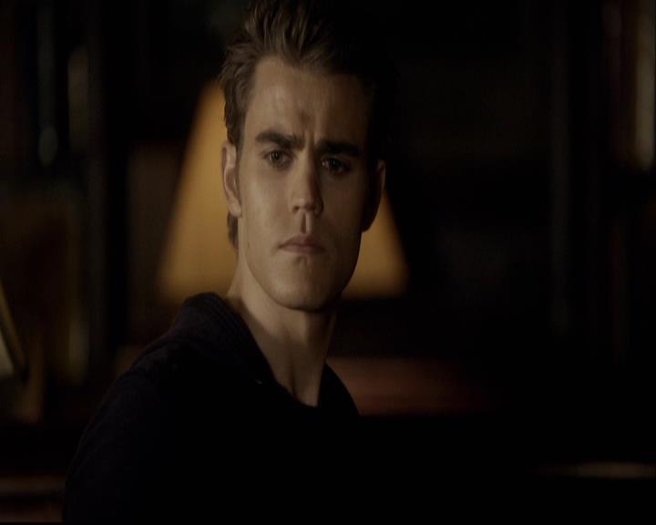 VampireDiariesWorld-dot-org_2x08Rose2088.jpg