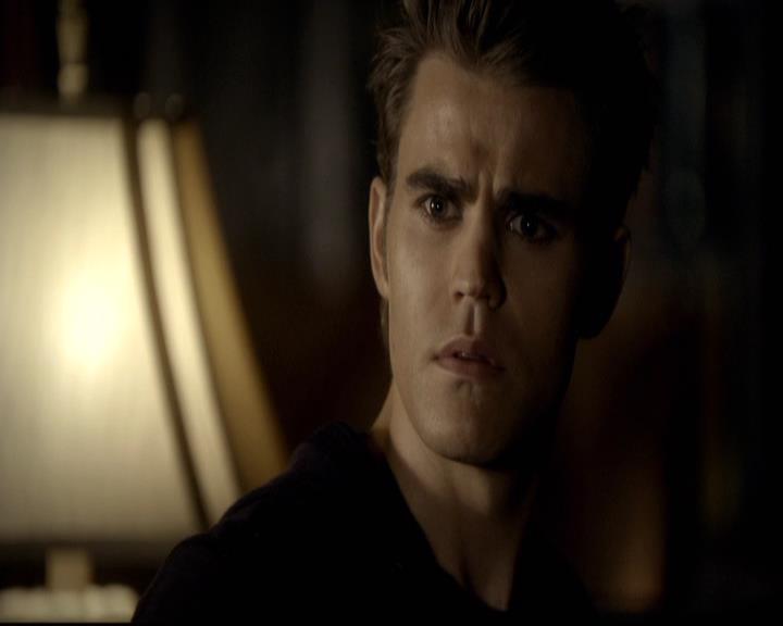 VampireDiariesWorld-dot-org_2x08Rose2122.jpg