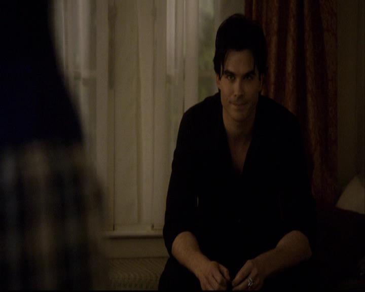 VampireDiariesWorld-dot-org_2x08Rose2136.jpg