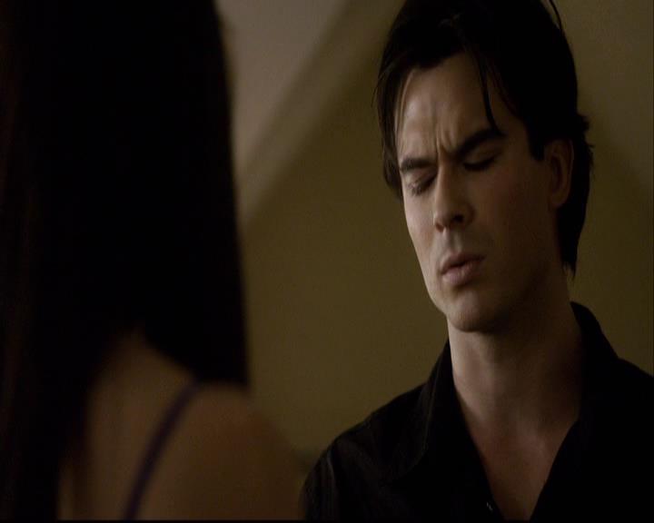 VampireDiariesWorld-dot-org_2x08Rose2160.jpg