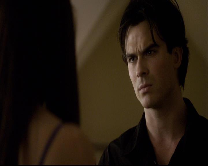 VampireDiariesWorld-dot-org_2x08Rose2161.jpg