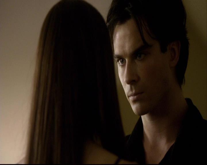VampireDiariesWorld-dot-org_2x08Rose2176.jpg