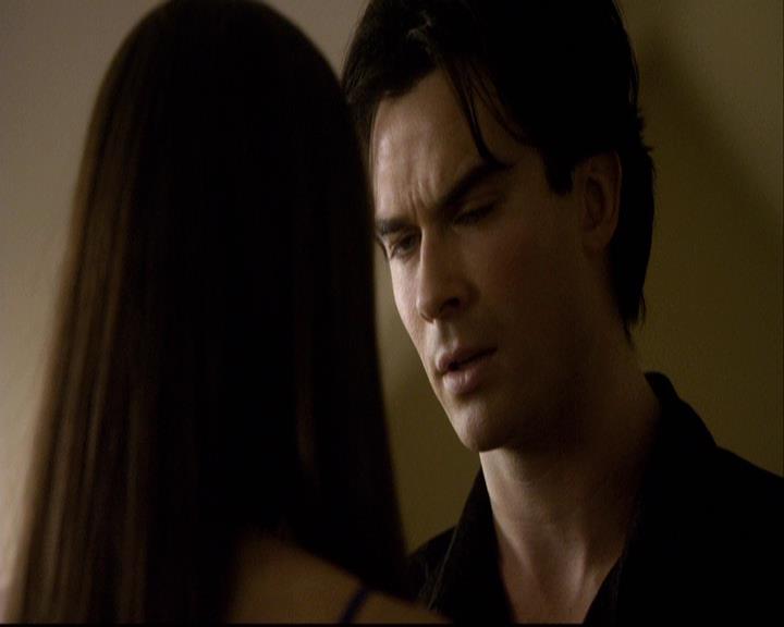 VampireDiariesWorld-dot-org_2x08Rose2182.jpg