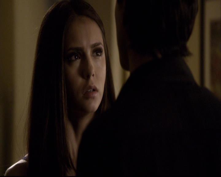 VampireDiariesWorld-dot-org_2x08Rose2187.jpg