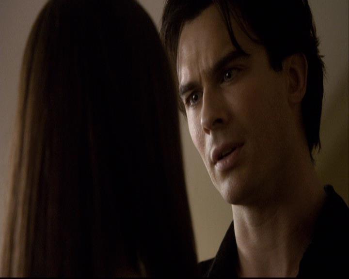 VampireDiariesWorld-dot-org_2x08Rose2197.jpg