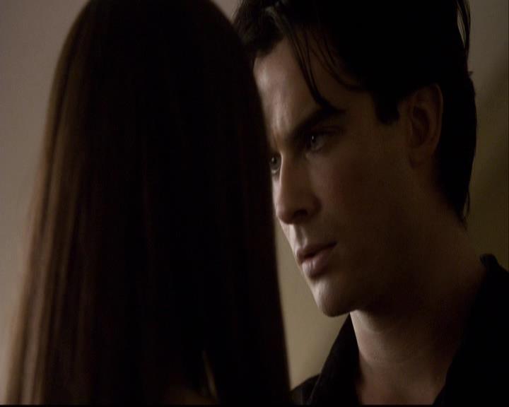 VampireDiariesWorld-dot-org_2x08Rose2208.jpg