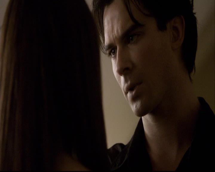 VampireDiariesWorld-dot-org_2x08Rose2211.jpg