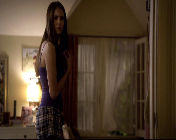 VampireDiariesWorld-dot-org_2x08Rose2234.jpg