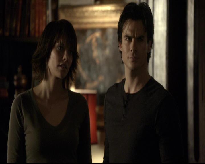 VampireDiariesWorld-dot-org_2x09Katerine0168.jpg