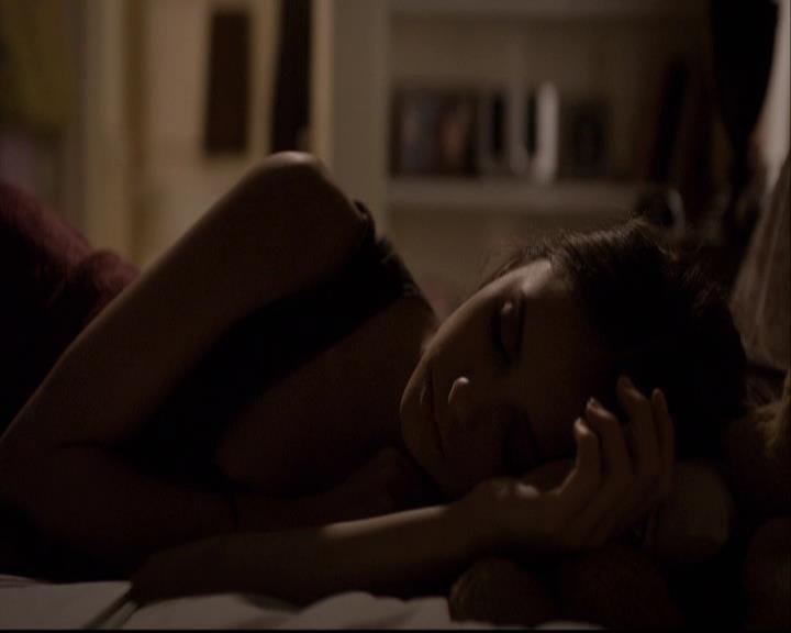 VampireDiariesWorld-dot-org_2x10TheSacrifce0013.jpg VampireDiariesWorld-dot-org_2x10TheSacrifce0013.jpg