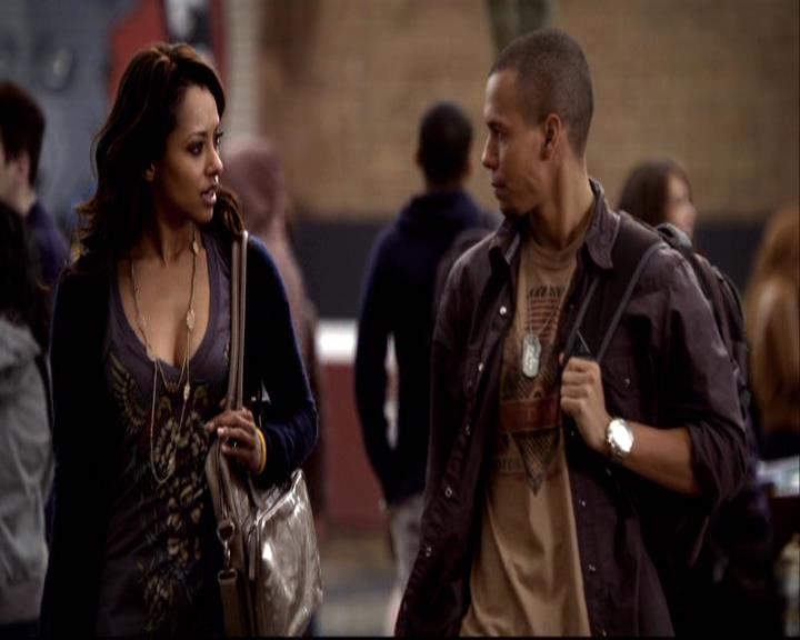 VampireDiariesWorld-dot-org_2x10TheSacrifce0313.jpg