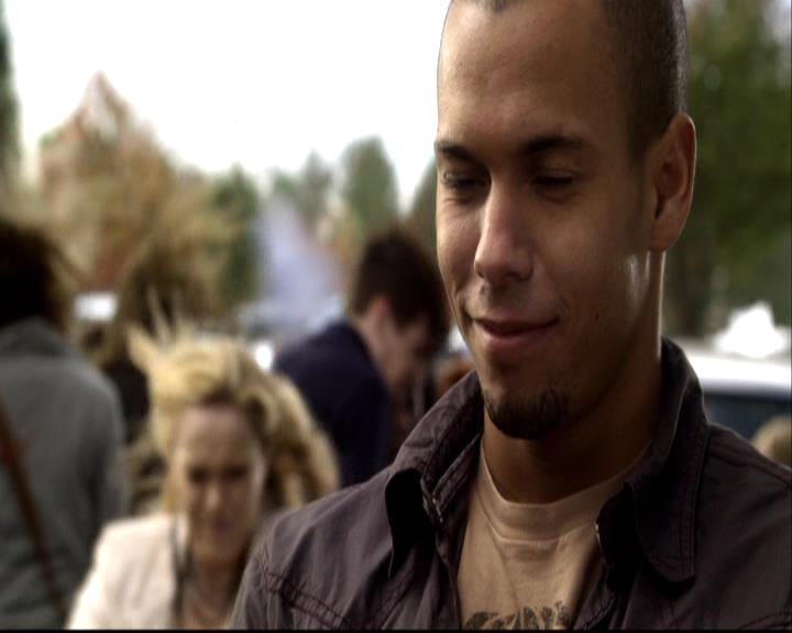 VampireDiariesWorld-dot-org_2x10TheSacrifce0383.jpg