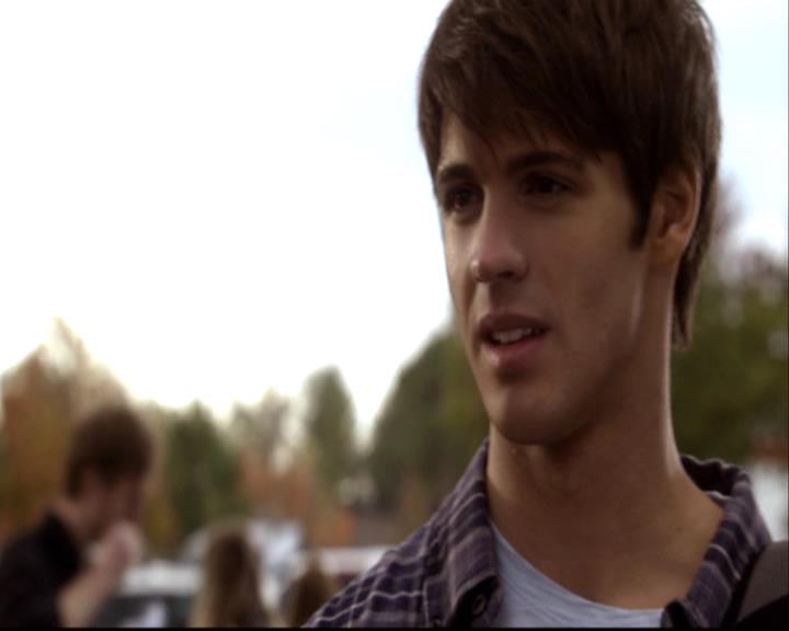 VampireDiariesWorld-dot-org_2x10TheSacrifce0420.jpg